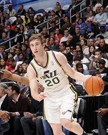 他在近几站 他在近几站